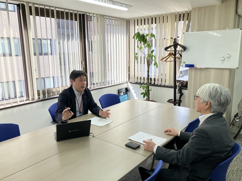 マグマックスシステム部課長代理 小出・友輪株式会社　代表取締役社長