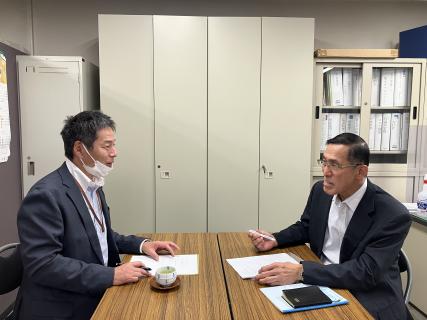 (右)建築士事務所厚生年金基金　横山様 (左)マグマックス(株)システム部 沼田